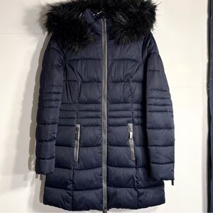 Womens TanJay Navy Puffer Coat with Faux Fur Trim, Sz S, great condition.